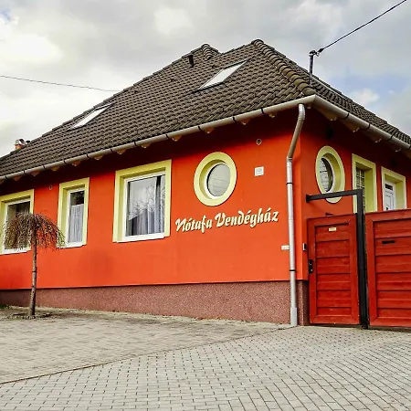 Nótafa * Eger